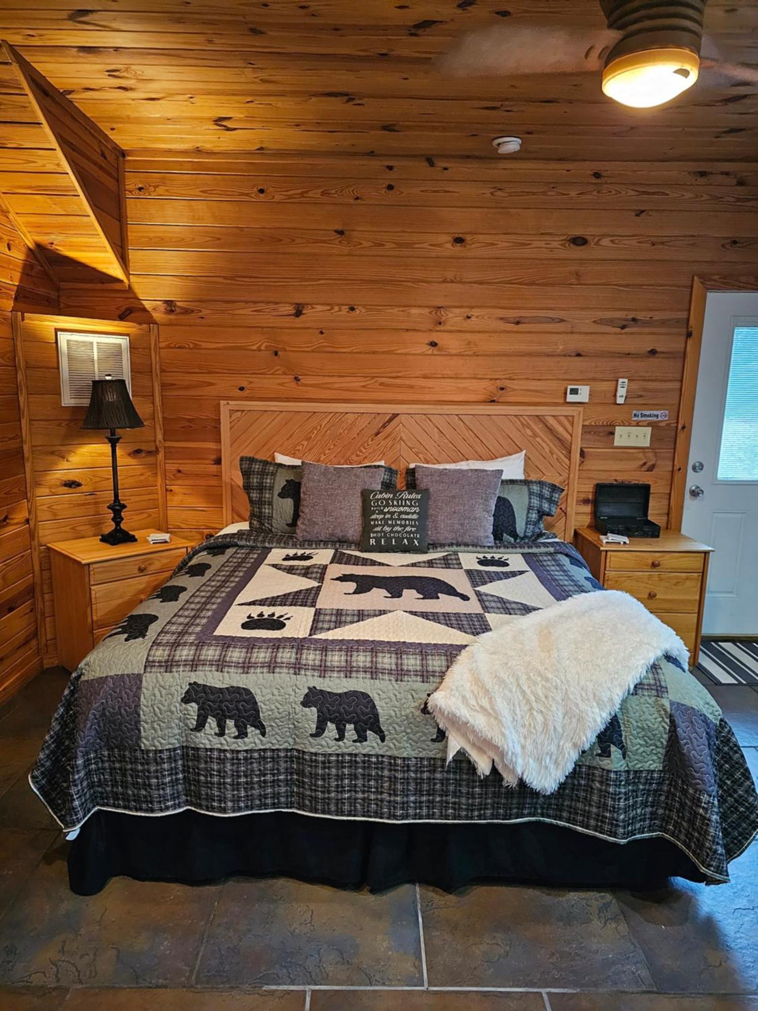 5 Min To Beaver Lake-King Bed-Fire Pit-Jetted Tub #2 Eureka Springs Εξωτερικό φωτογραφία